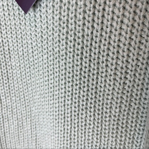 Ava & Viv Light Green Sleeveless Knit Sweater - Picture 5 of 10